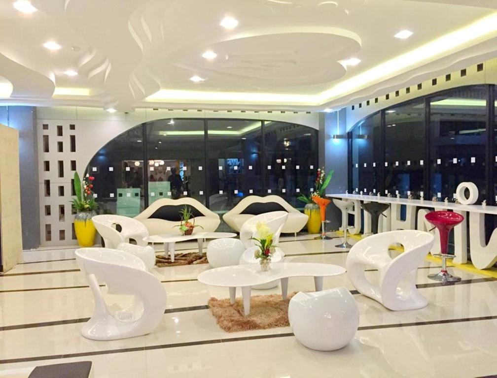 Win Hotel Phayao Εξωτερικό φωτογραφία