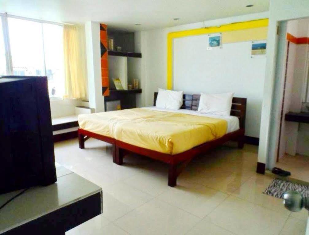 Win Hotel Phayao Εξωτερικό φωτογραφία